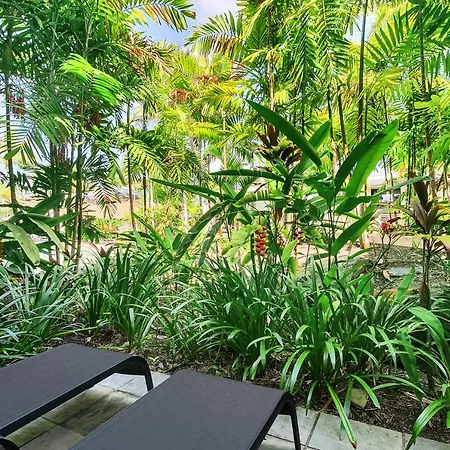 Seascape Holidays At Seascape Temple Port Douglas Exterior photo
